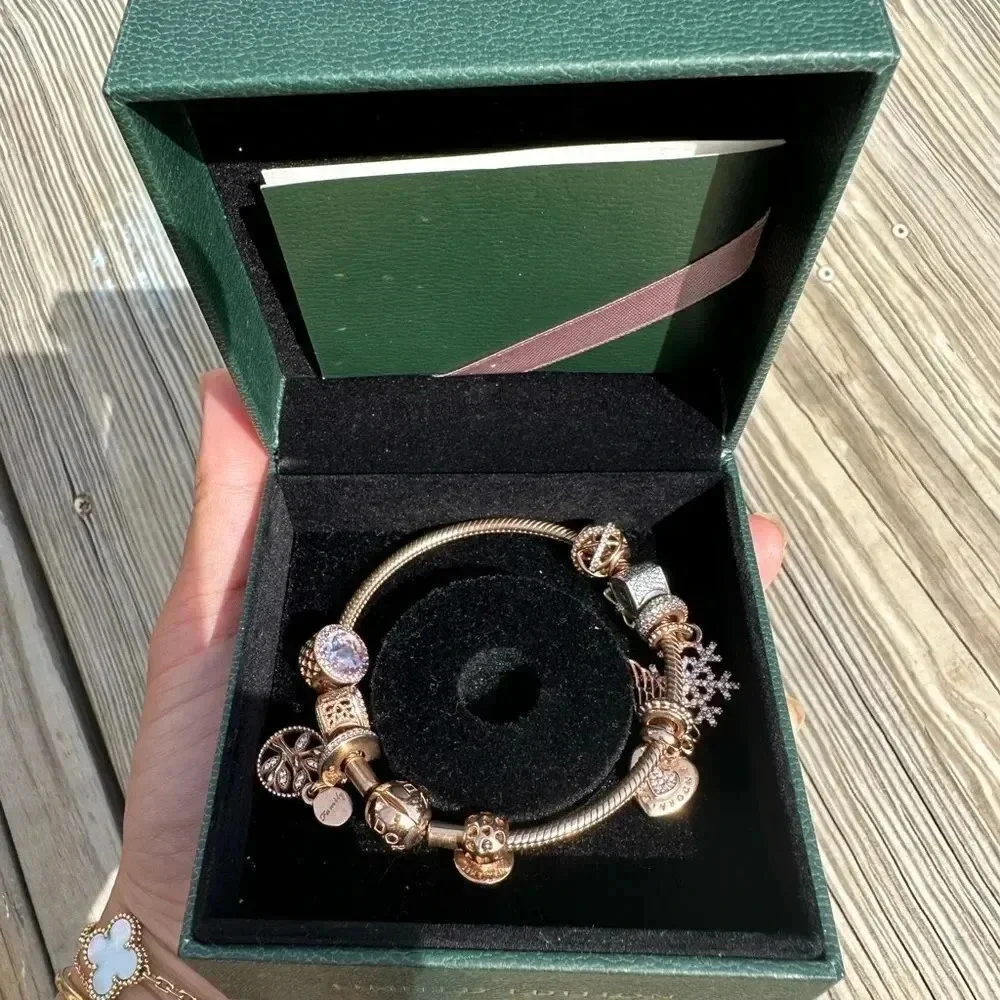 Pandora Limited edition Rose Gold bracelet set 10 charms,Very Rare to find